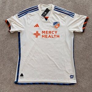 Men’s Adidas FC Cincinnati Soccer Jersey MLS Off White HZ6173